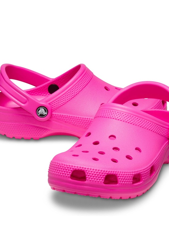 CROCS Shoes - CROCS Women’s Classic Clog - Hot Pink (Pink Crush)
